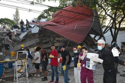Imagen de  Crece la tragedia en Cali por el terremoto: ya son 95 personas muertas y 949 heridas