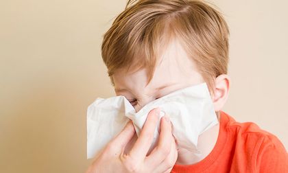 Brote de influenza en un colegio de Cali obliga a clases virtuales: el llamado de las autoridades para evitar más contagios