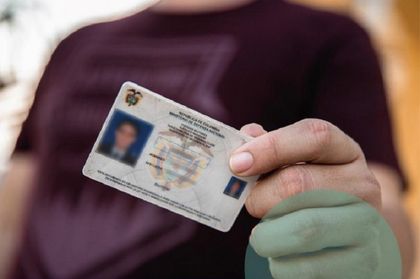 Imagen de 65 jóvenes de Rionegro víctimas del conflicto armado recibieron tarjeta militar