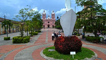 Señorial recorrido por Buga