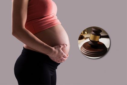 Imagen de Mujer acusada de extorsión y microtráfico dio a luz en plena audiencia de legalización de captura