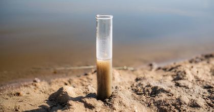 ¿En qué te estás bañando?: el estado real de las aguas en verano