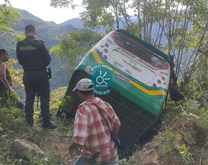 Imagen de Accidente de bus en Abejorral dejó 10 personas heridas, dos de ellas de gravedad