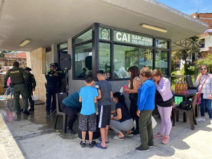 Imagen de  Reabrieron dos CAI de Policía en zonas vulnerables de Marinilla