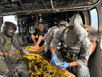 Imagen de  CACOM 5 realizó evacuación aeromédica de 10 soldados heridos tras ataque con explosivos en Chocó