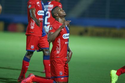 Larry Angulo posible regreso Independiente Medellín Fichajes dim 2021 Bolillo Gómez