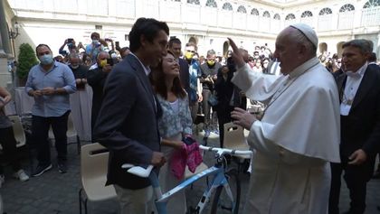 Imagen de «Es la experiencia más bonita de mi vida»: Egan Bernal visitó al papa Francisco en el Vaticano