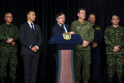 Imagen de  Presidente Petro defiende transparencia en compra de aviones Gripen y pide hacer público el contrato