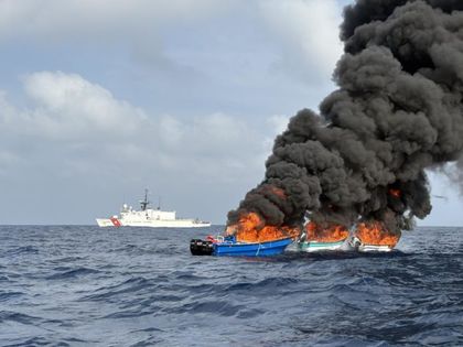 Imagen de  Estados Unidos arresta a nueve personas y decomisa 2,7 toneladas de drogas cerca de Colombia