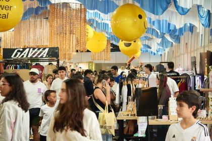 Imagen de  La Plaza de Wein vuelve a Medellín con 400 marcas