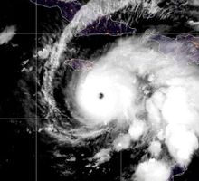 Huracán Melissa baja a categoría 4, emergencia en Jamaica