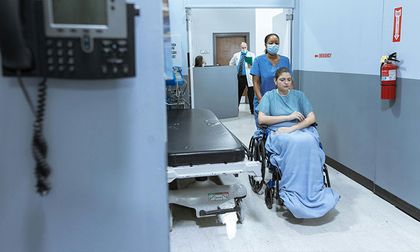 La enfermería iguala seguridad y eficacia de la atención médica