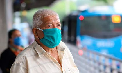 Los caleños le dicen adiós al tapabocas en espacios cerrados