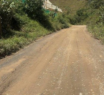 Imagen de  Abejorral mejora la vía hacia Mesopotamia para fortalecer la movilidad rural