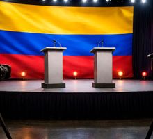 Una campaña sin debate, en manos de los memes