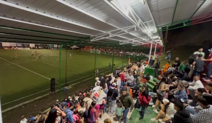 Imagen de  Alcalde de El Santuario entrega nueva cubierta para las tribunas del Polideportivo Mario Giraldo