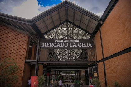 Imagen de  Plaza de Mercado de La Ceja: alcaldesa y exalcalde exponen sus versiones sobre el avance de la obra