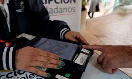 ¿Cambió de ciudad o no aparece en el censo electoral? Así puede inscribirse para votar en 2026