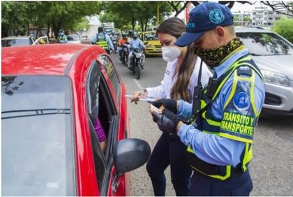 Imagen de  Estas son las infracciones de tránsito más comunes en Colombia y el precio de las multas