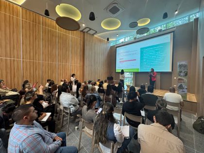 Imagen de  Empresas se capacitaron sobre el salario mínimo 2026 en jornada de la Cámara de Comercio del Oriente Antioqueño