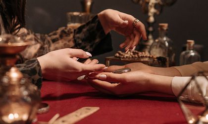 La brujería como terapia alternativa: ¿en verdad cura enfermedades?