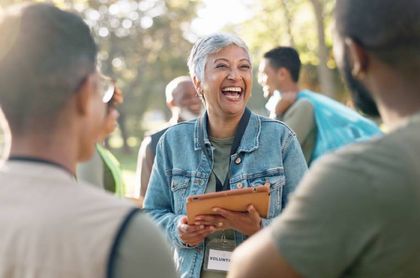 El 74% de los empleados en ONG son mujeres, pero estas solo ostentan el 43% de las presidencias