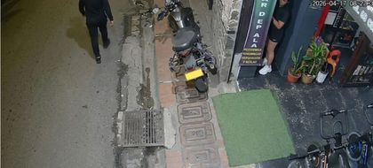 Imagen de En video: Menor sin licencia atropella tres peatones; adulta mayor fallece en hospital