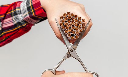 Productos de tabaco y nicotina aromatizados: la OMS alerta que aumentan el riesgo de adicción entre adolescentes