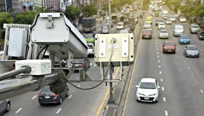 Imagen de Para evitar más accidentes, planean instalar nuevas cámaras de fotomultas en Medellín