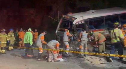 Imagen de  Después del aparatoso accidente que dejó tres muertos en la Autopista, víctimas exigen justicia