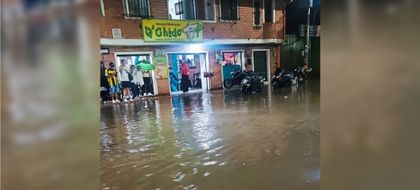 Imagen de  Fuerte aguacero en Rionegro provocó inundaciones y daños estructurales. Autoridades emitieron parte de normalidad