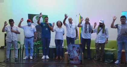 Imagen de  Víctimas y excombatientes se reencontraron en San Luis tras 22 años de la toma guerrillera