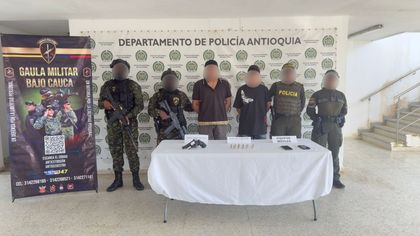 Imagen de  Ejército capturó a alias Wescol y alias Randa, presuntos miembros de Los Caparros, en Caucasia