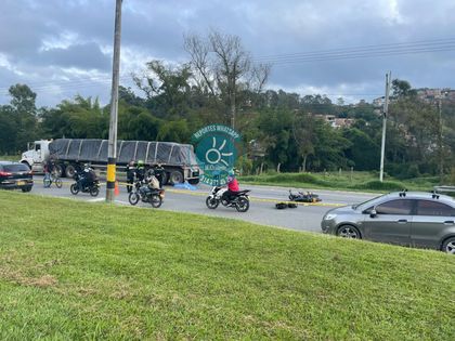 Imagen de Una mujer murió en accidente de tránsito en la Autopista, a la altura de Marinilla