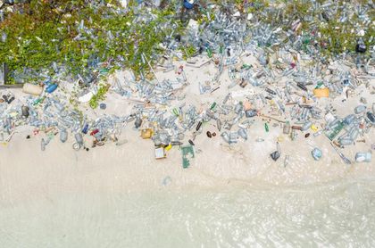 La producción de plásticos de un solo uso aumenta en medio de la crisis climática