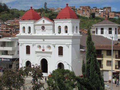Inscripciones por internet para ir a misa: reapertura de iglesias en El Santuario
