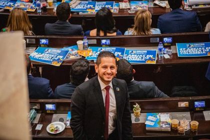 Imagen de  Agenda legislativa del senador Esteban Quintero incluirá más de 20 proyectos de ley