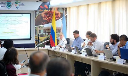 Apoyo a recuperación de vía Panorama