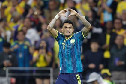 Imagen de  Colombia, líder del grupo K tras su segundo mejor debut mundialista en el siglo