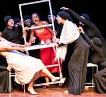 Alicia regresa al teatrino del Teatro Municipal