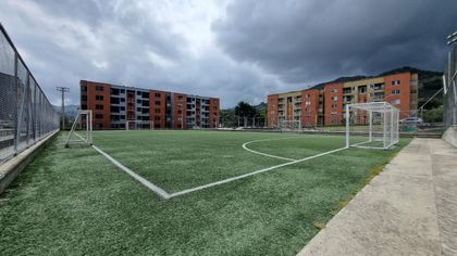 Imagen de  El Incerde continúa realizando intervenciones en las unidades deportivas de La Ceja