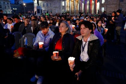 Imagen de  Colombia rinde homenaje a las 331 víctimas que murieron en el terremoto del 10 de agosto