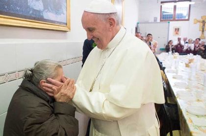 El Fondo del Papa ayuda a 2.500 personas a salir de la pobreza y soledad en pandemia