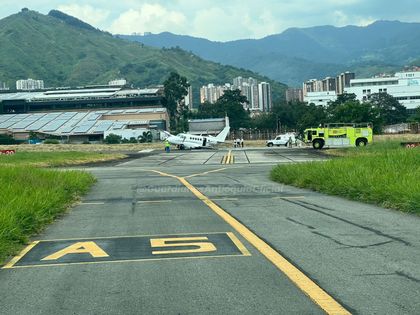 Imagen de  En video se registró un aterrizaje de emergencia en el aeropuerto Olaya Herrera de Medellín