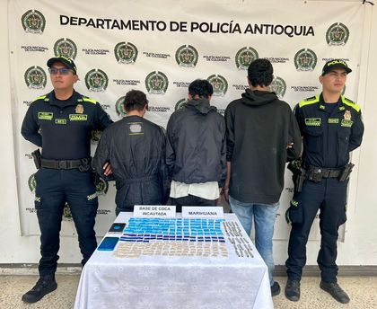 Imagen de Capturan en Marinilla a tres personas con más de 250 dosis de estupefacientes