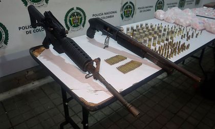 Al descubierto centro de acopio subterráneo de armas y droga en Cali