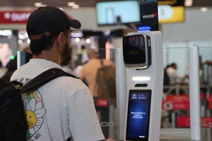 Imagen de  Biomig en el aeropuerto José María Córdova: dan USD 25 o 5 000 millas por uso
