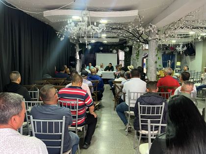 Imagen de  Iniciaron las conversaciones con los propietarios de los vehículos de transporte público en Rionegro