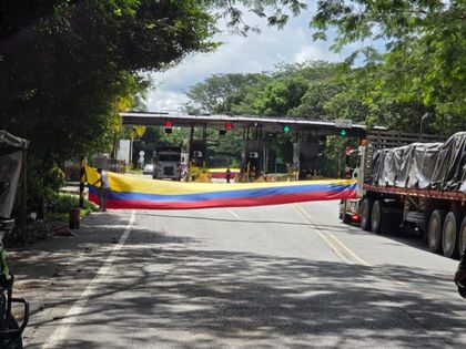 Imagen de  Transportadores protestan con alza de talanqueras en el peaje de Puerto Triunfo