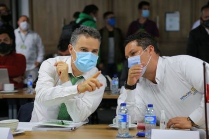 “Oriente necesita pensar y diseñar un transporte masivo”: Aníbal Gaviria en #EncuentroDeAlcaldesOA